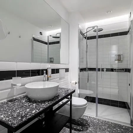 Stadt Citta מלון 4*