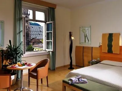 Stadt 4*